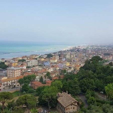 Casa Di Mary 2 Lägenhet Grottammare Exteriör bild